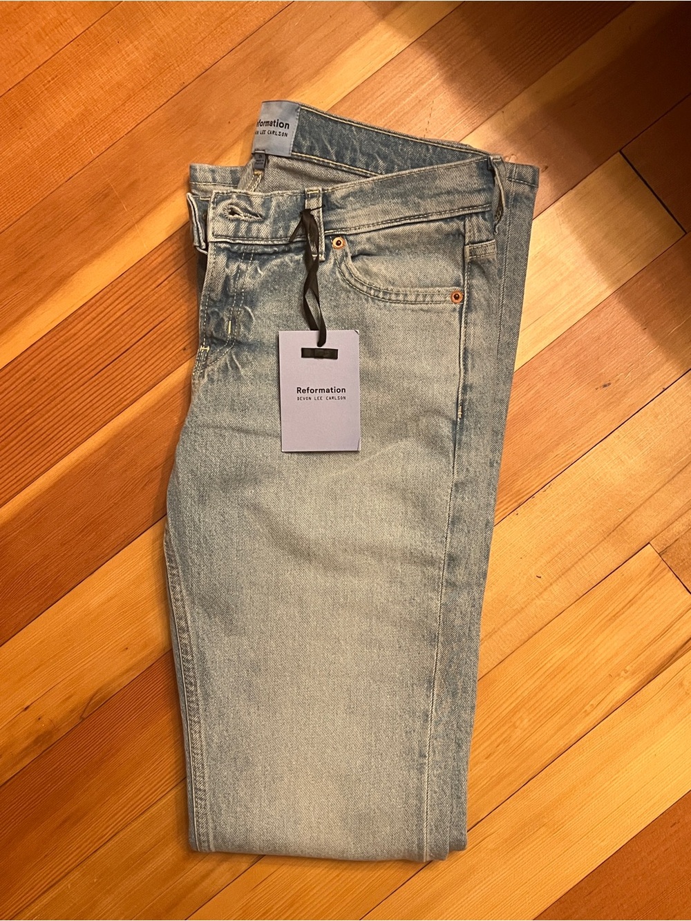 NWT Reformation Kenny Low Rise Bootcut Heart Pocket Jeans in Arroyo Size 26 - Picture 2 of 8